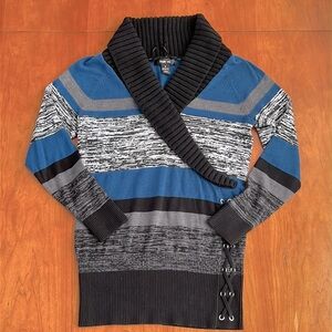 Style & Co. Shawl Collar V-Neck Long Sleeve Color-Block Sweater w/Lace-Up Side.
